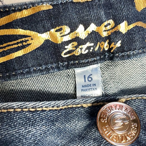 NWT Seven7 Jeans Low Rise Comfort Stretch Fray Hem Blue Denim Short Plus Size 16 - Picture 5 of 9